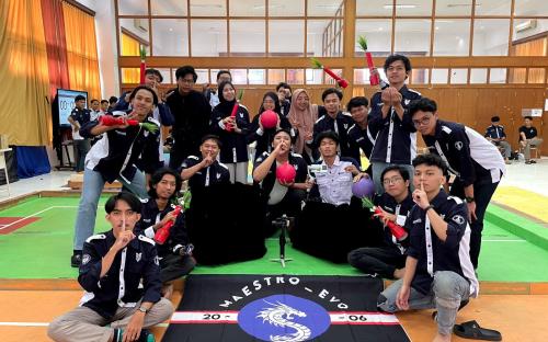 Uny S Maestro Evo Wins 1st Place In Indonesian Robot Contest Region 1